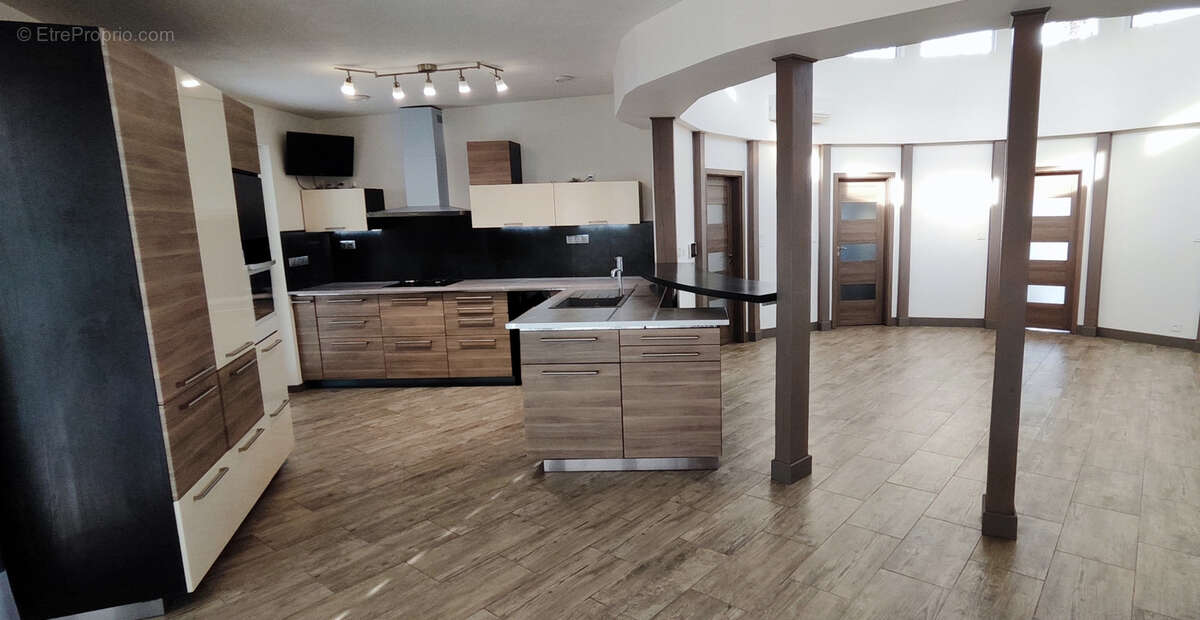 Maison à SAINT-DENIS-DE-PILE