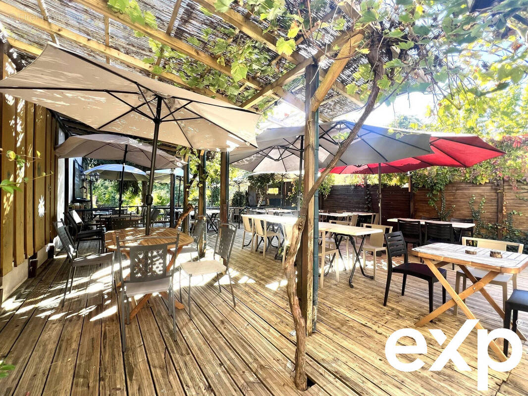 Commerce à LE BUGUE