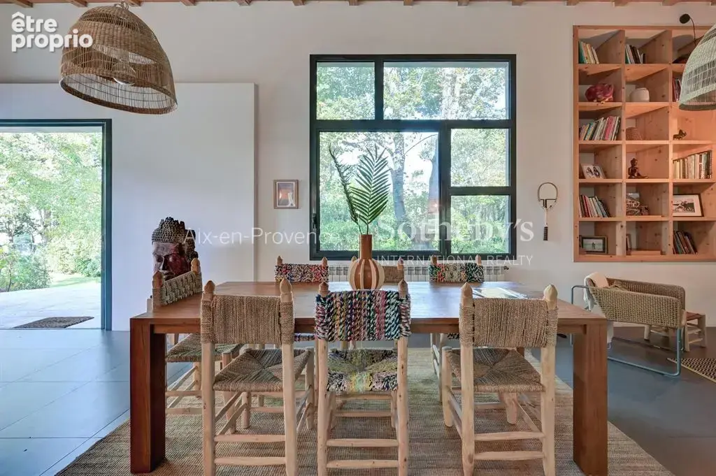 Élégante propriété familiale de 6 suites avec maison d’amis, piscine et dépendances – proche écoles - photo 16