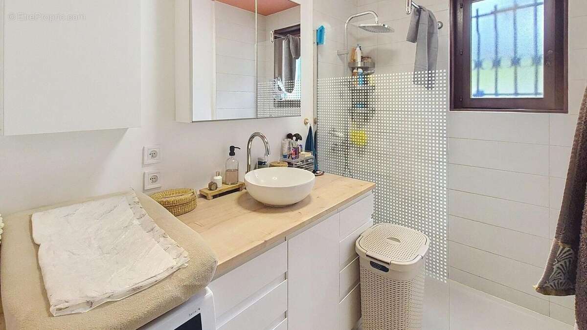 Photo 8 - Maison à LA RICAMARIE