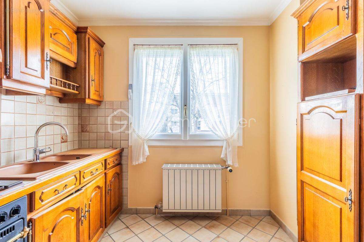 Maison à SAINT-MICHEL-SUR-ORGE