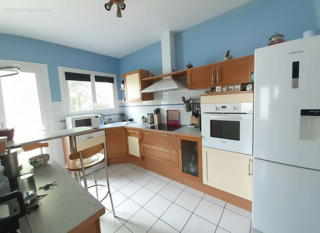 Maison de plain-pied avec dépendance et piscine de 140 m² - Quartier recherché à Mont-de-Marsan - photo 4