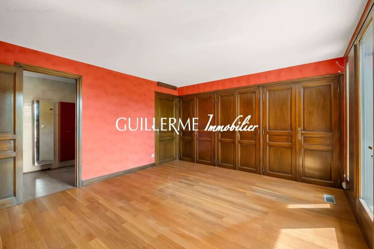 Maison à DARDILLY