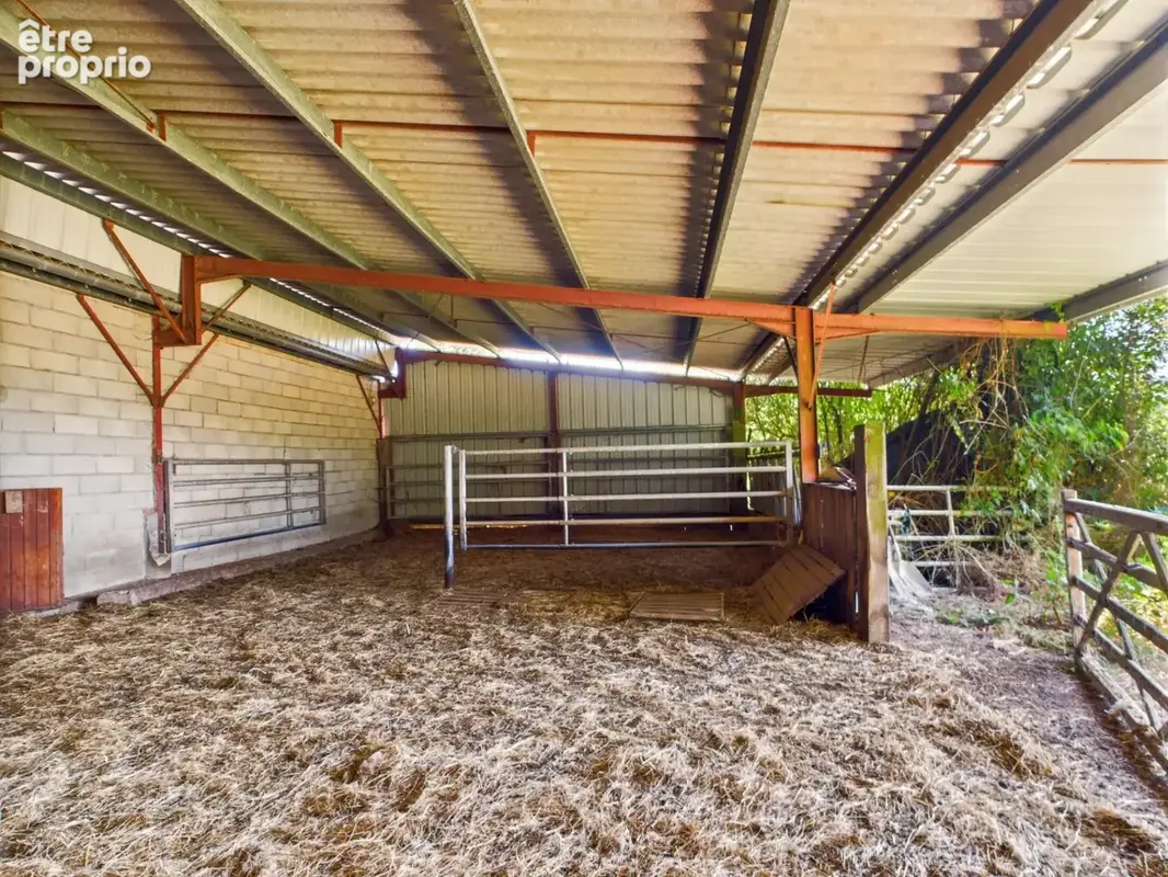 Maison avec 26 hectares de terres certifiées biologiques à la frontière du Limousin et de la Dordogne - photo 10