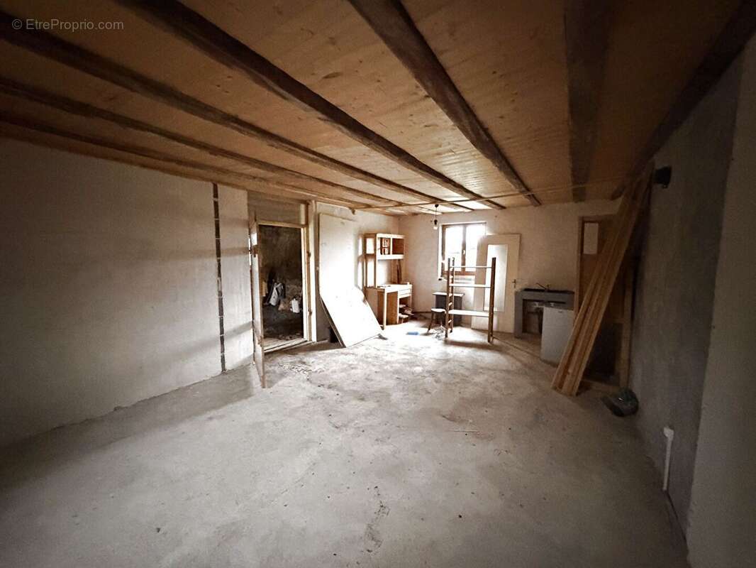Maison à LEOTOING