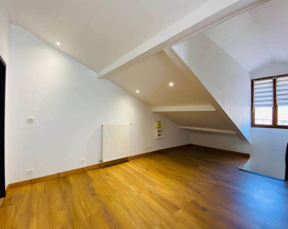 Appartement à VOIRON
