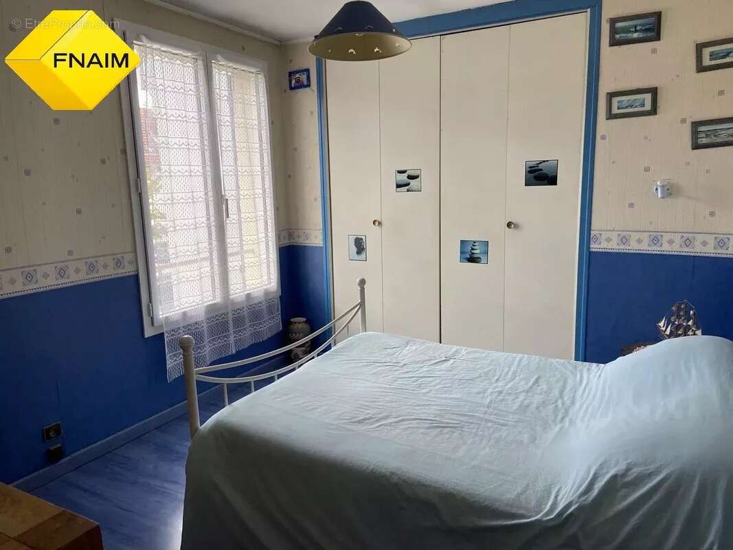 Maison à SAULX-LES-CHARTREUX