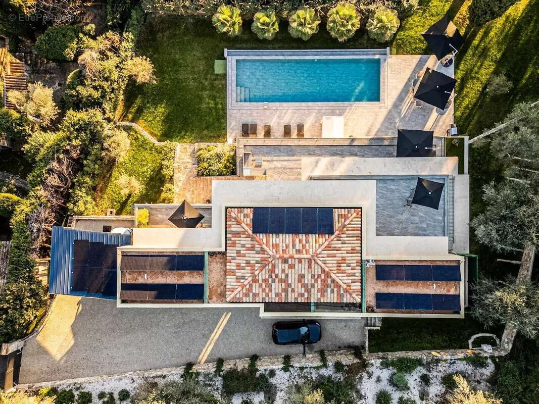 Maison à MOUGINS