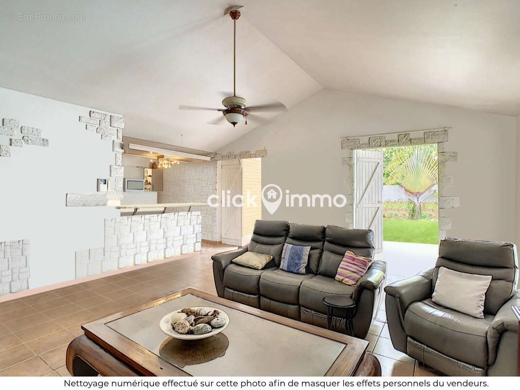 Maison à BAIE-MAHAULT