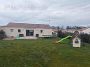 Maison à VENDRENNES