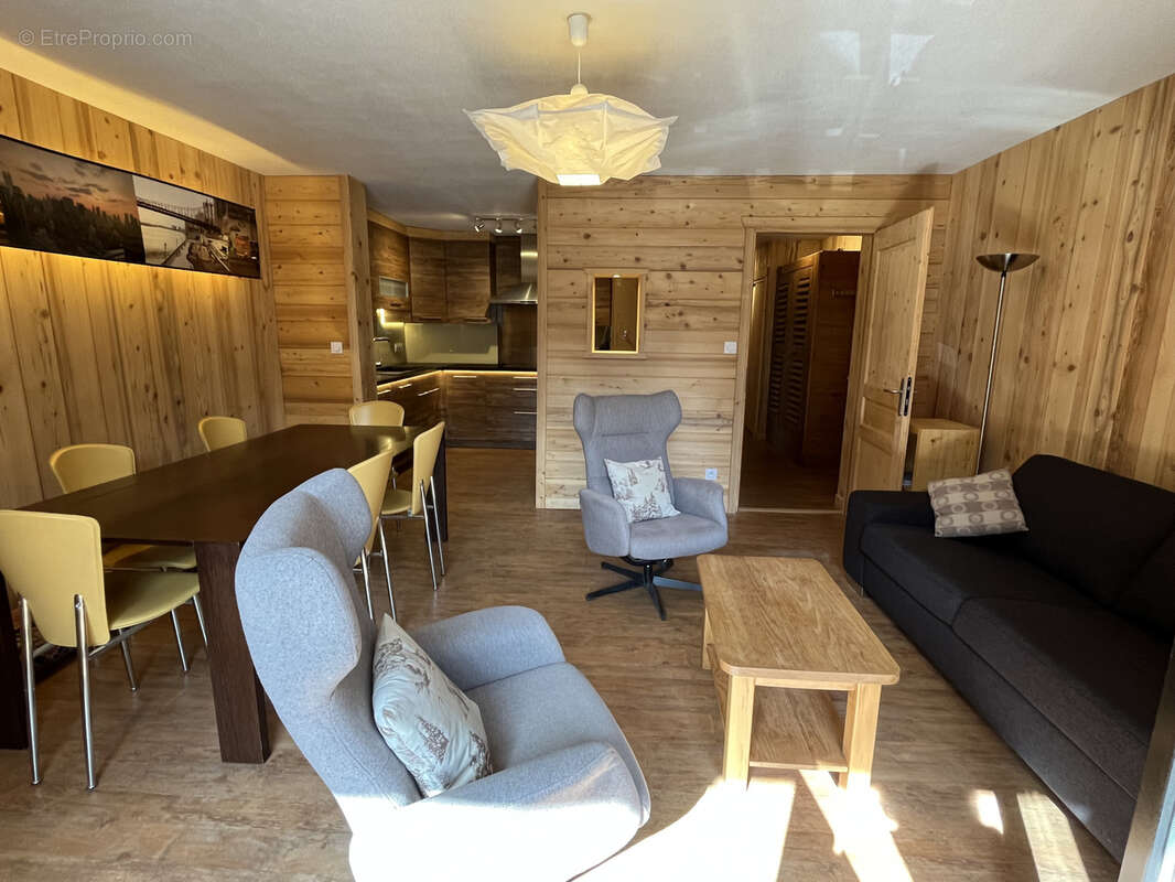 Appartement à ARACHES-LA-FRASSE