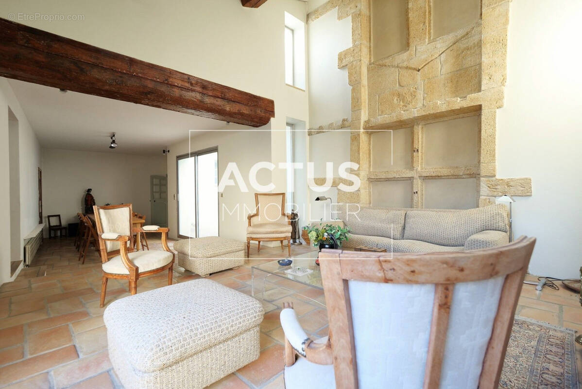 Maison à SALON-DE-PROVENCE
