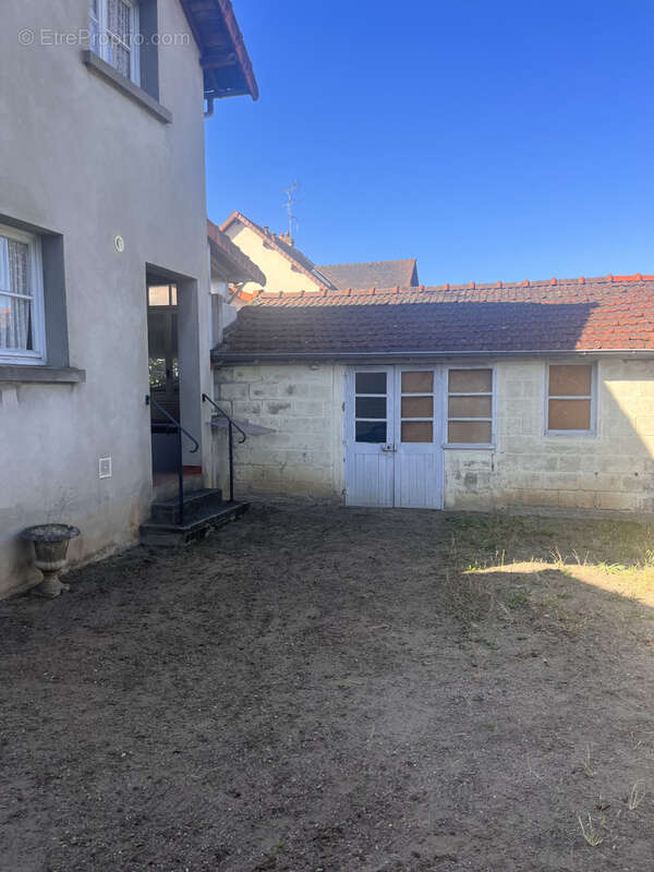 Maison  Yzeure - photo 10