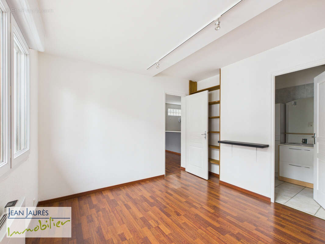 Appartement à SAINTE-SAVINE
