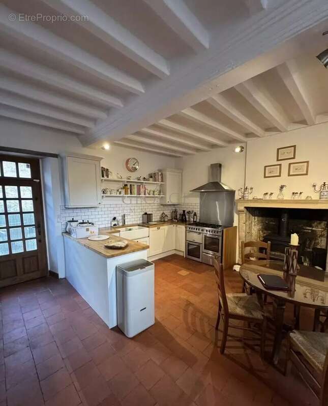 Appartement à SAINT-OUEN-EN-CHAMPAGNE