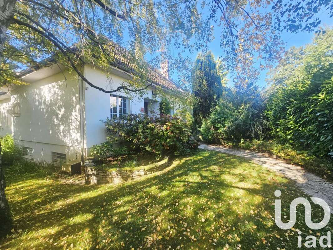 Photo 2 - Maison à JOIGNY