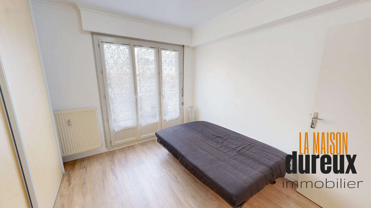 Appartement à GRAY
