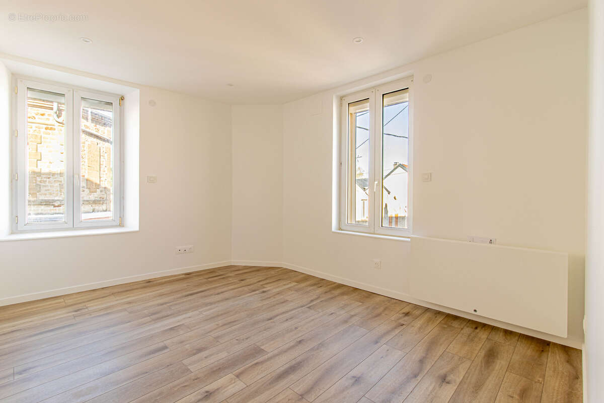 Appartement à CHARLEVILLE-MEZIERES