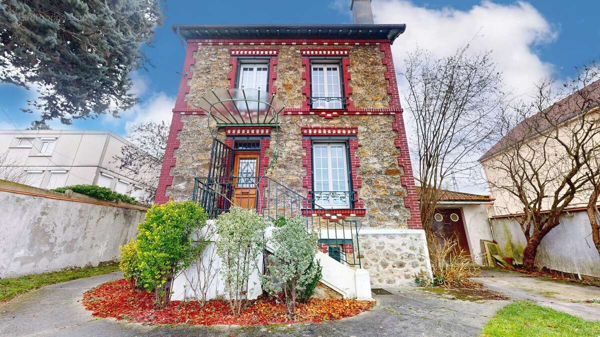 Maison à VILLEMOMBLE