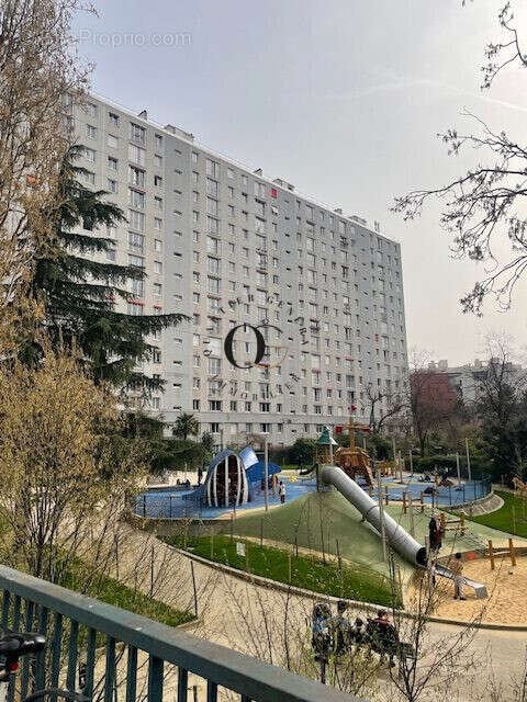 Appartement à PARIS-12E