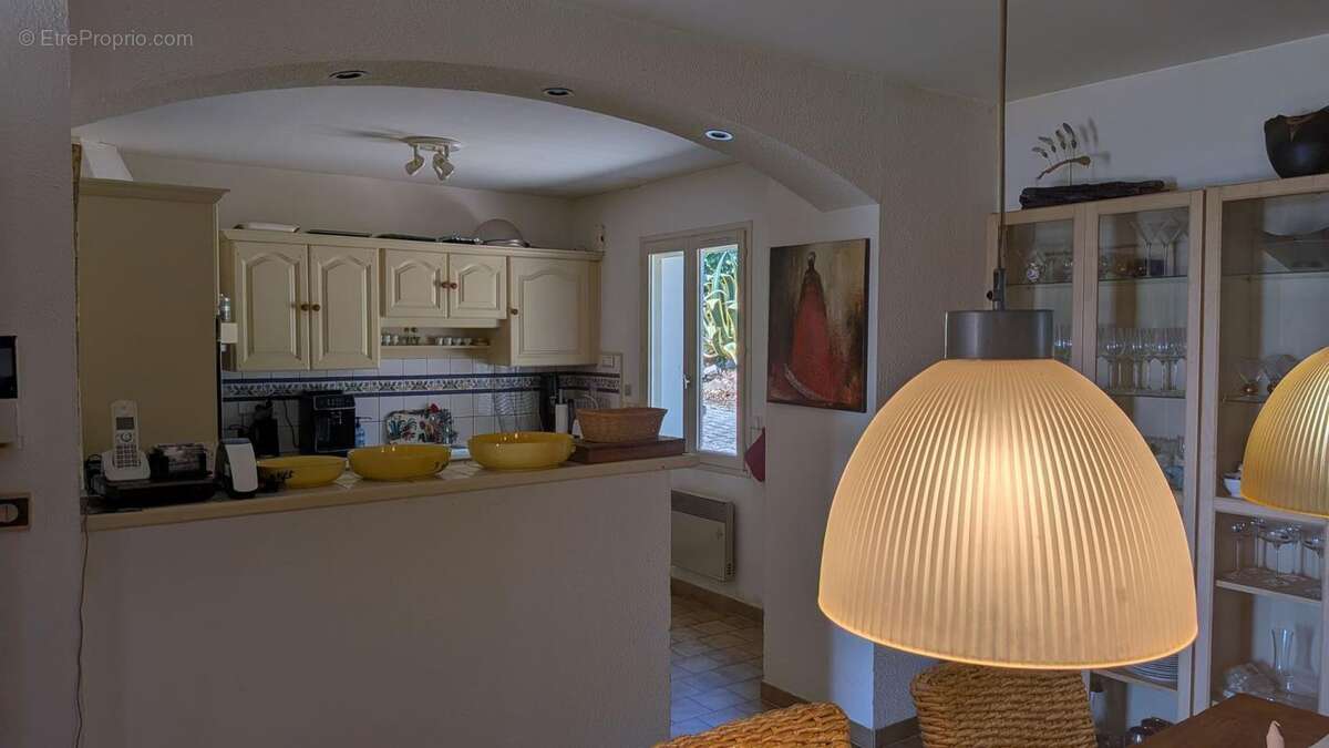 Maison de plain pied - 140m ² - photo 7