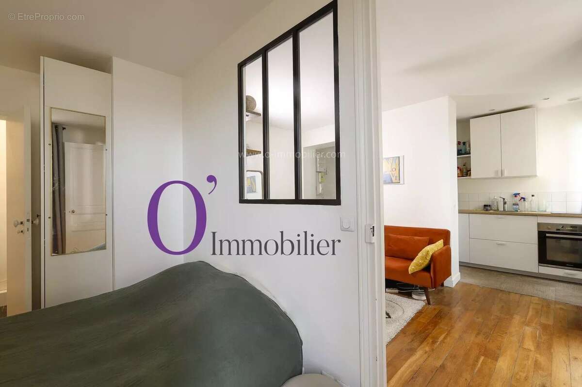 Appartement à PARIS-18E