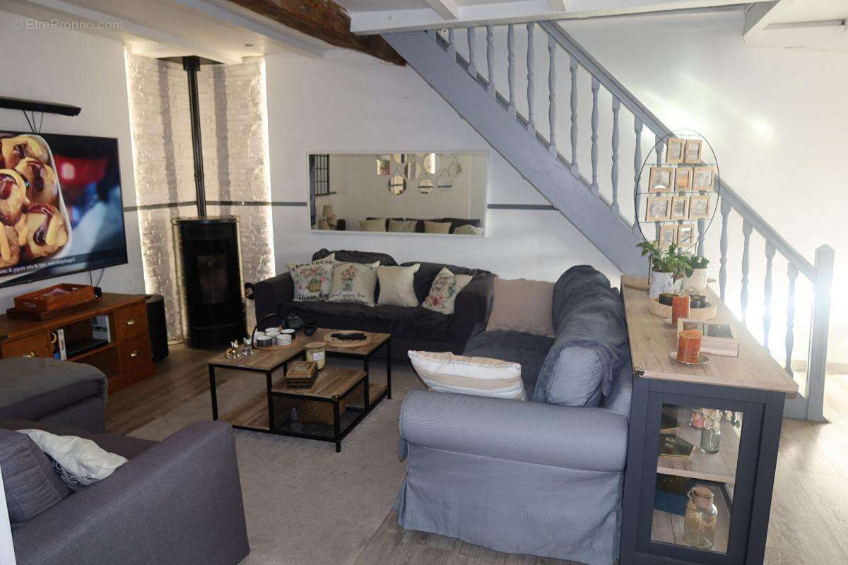 Appartement à AUXON-DESSUS