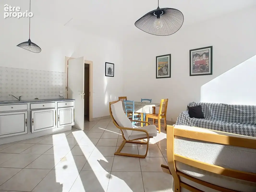 Appartement 2 pièces 45 m² à vendre à La Rochelle (17000) - photo 5