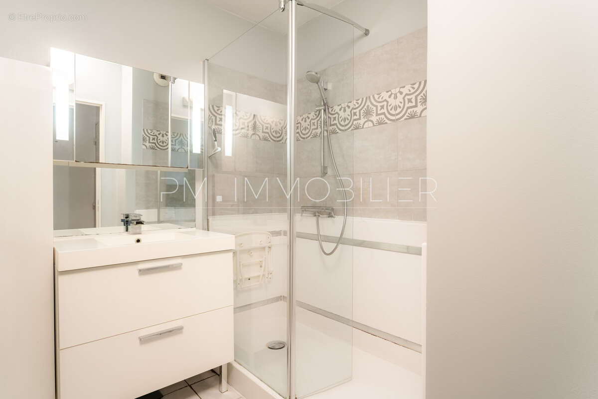 Appartement à MARSEILLE-11E