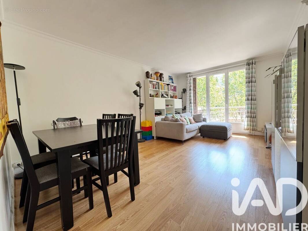 Photo 1 - Appartement à ISSY-LES-MOULINEAUX