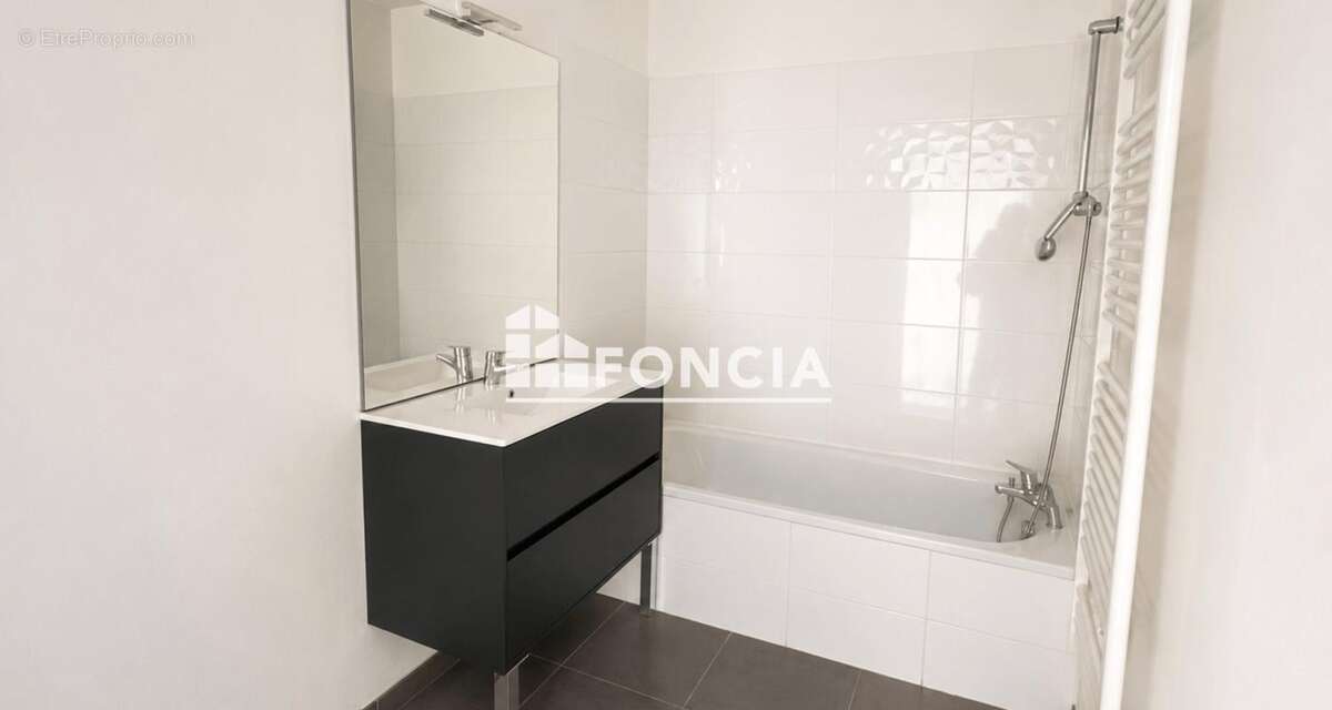 Appartement T3 récent avec grand balcon et garage – Lumineux, au calme - photo 7