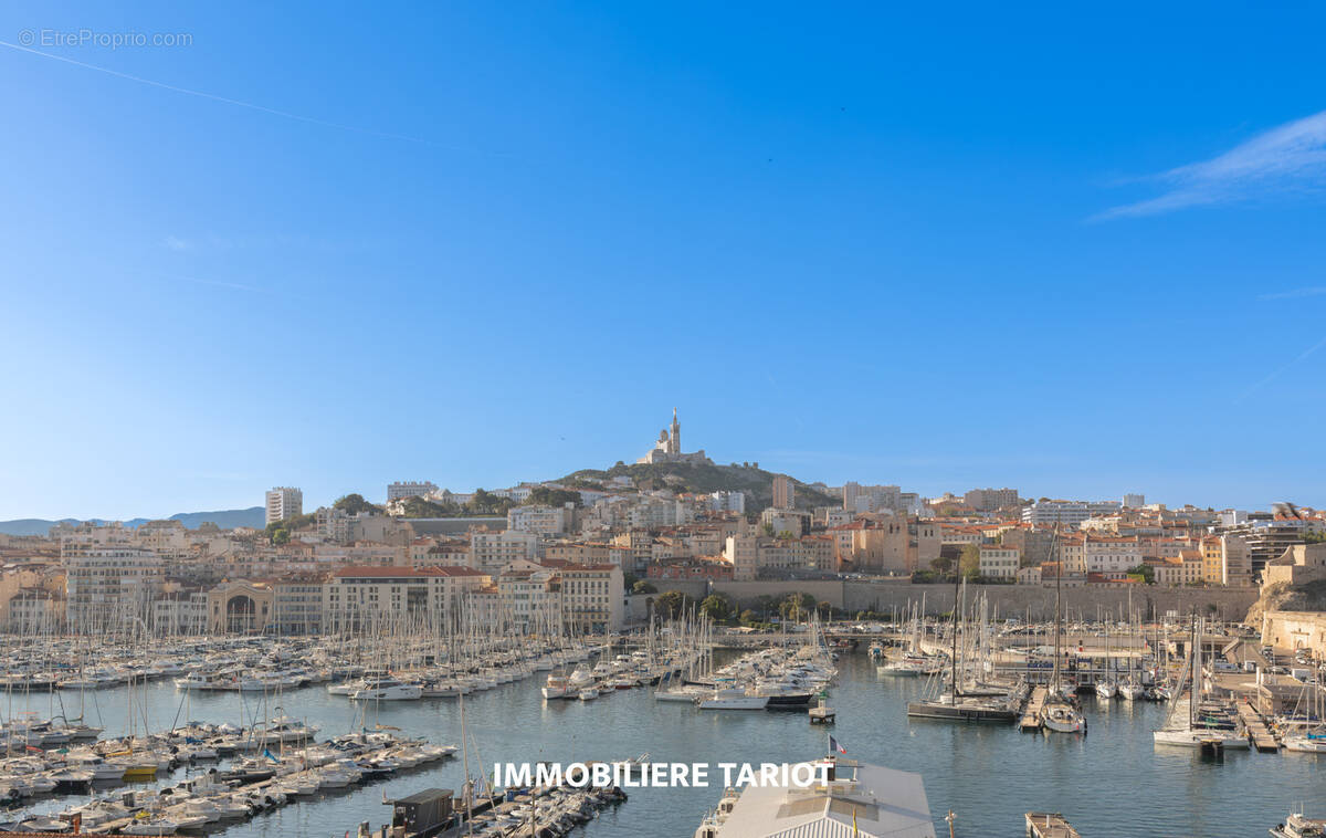 Appartement à MARSEILLE-2E