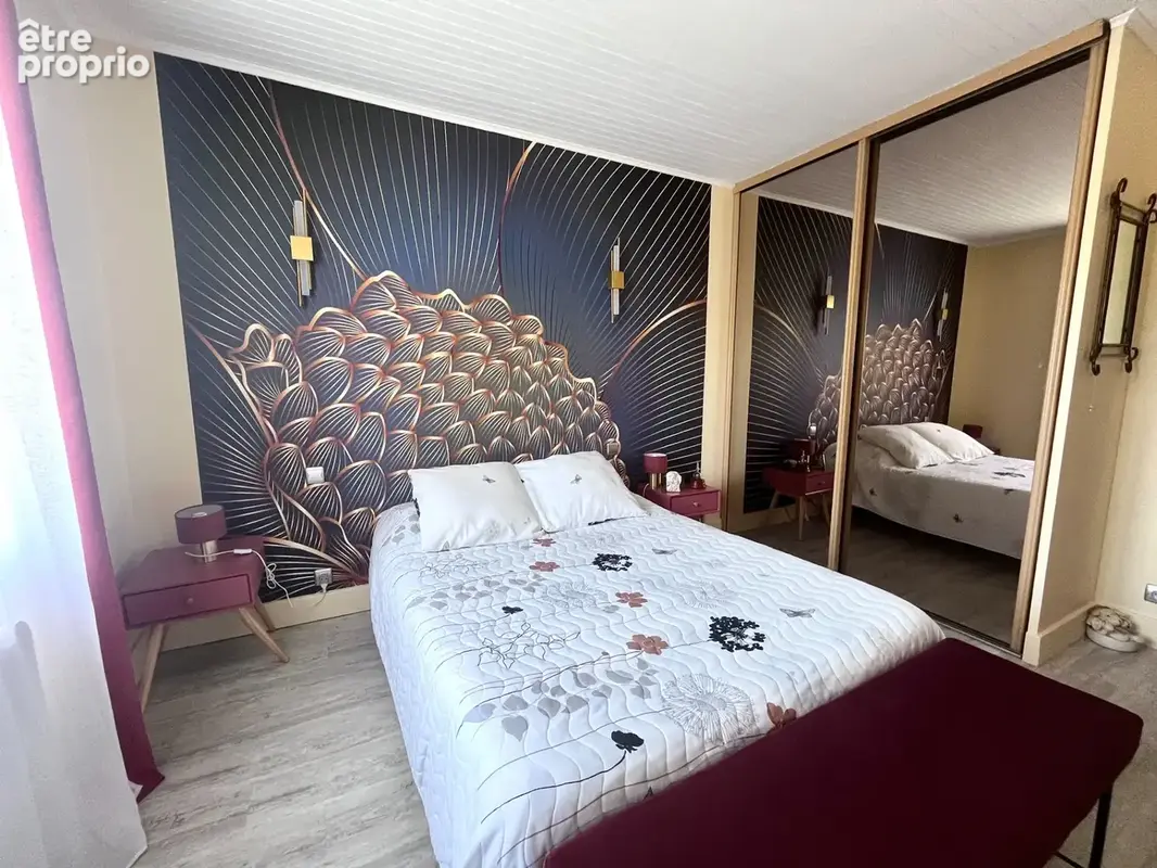 Maison 6 pièces avec piscine et parc paysager - photo 7