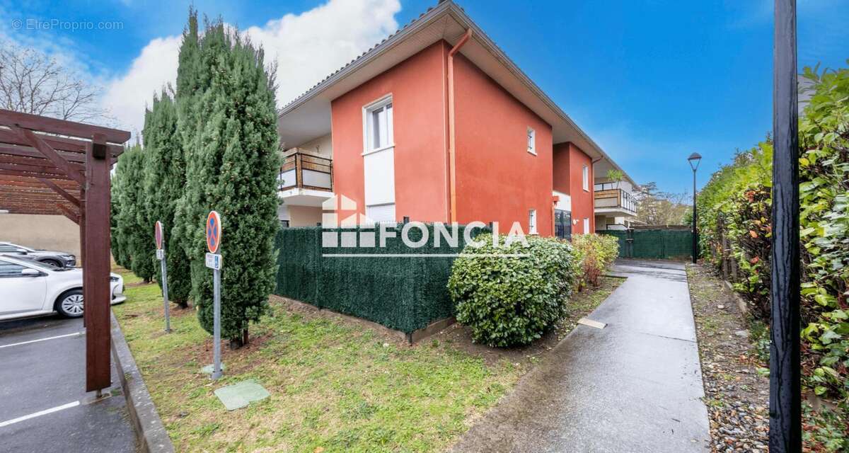 Appartement à ROQUES