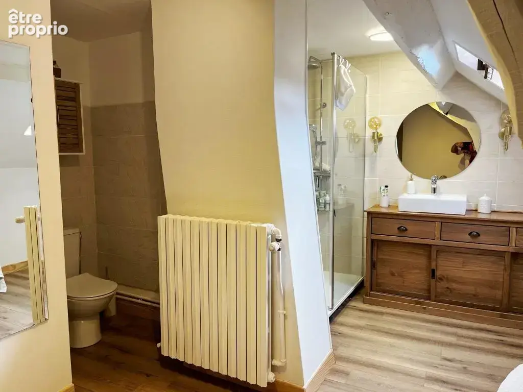 District de SENS, tout commerce à pied:  TRÈS JOLIE MAISON BOURGEOISE de 180 m2  son vaste salon et ses 4 cham - photo 14
