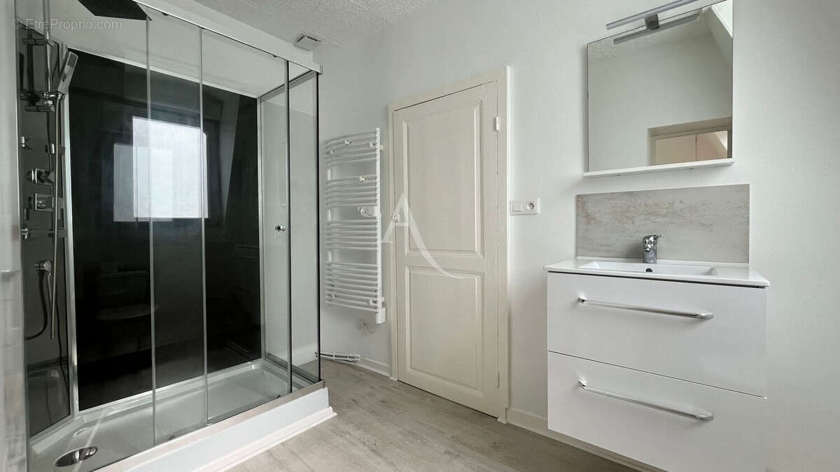 Appartement à MAYENNE