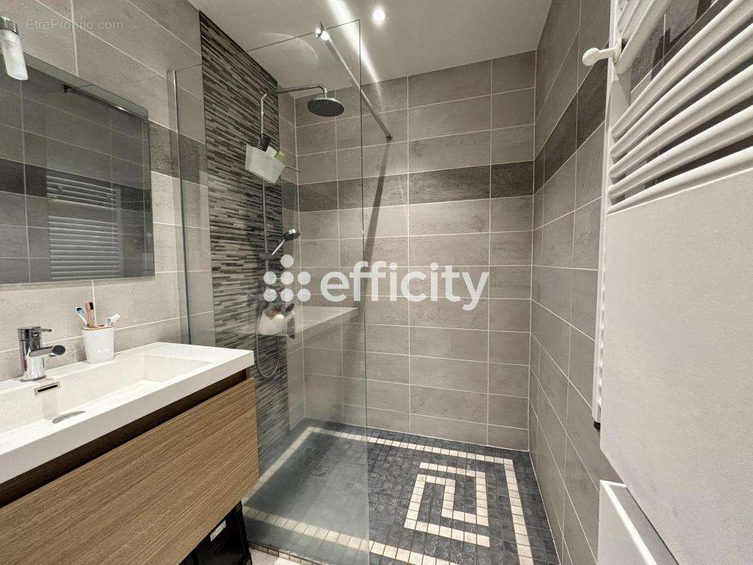 Appartement à CHAMALIERES