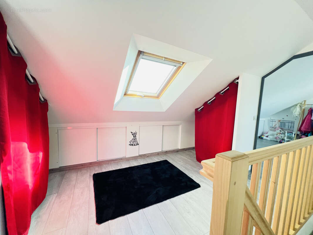 Maison à AUNAY-SOUS-AUNEAU