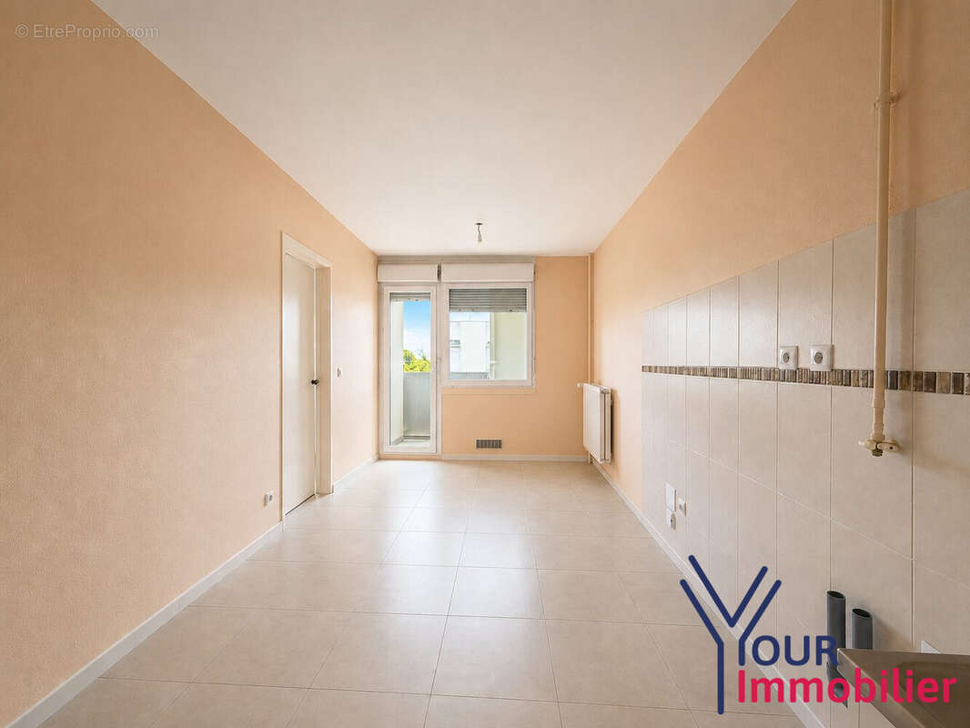 Appartement 63 m² à Vaulx-En-Velin  - photo 5