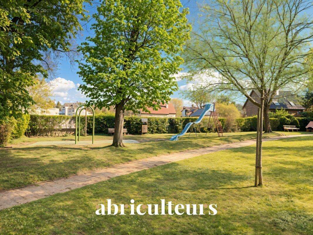 Appartement à SEVRES