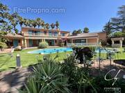 Maison à PUGET-SUR-ARGENS