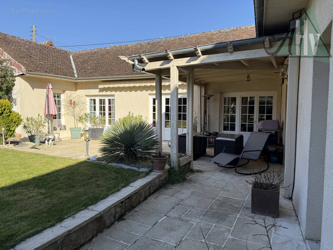 Maison à NOGENT-SUR-SEINE
