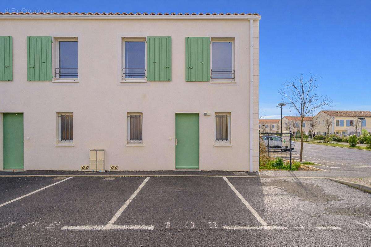 Maison à PERTUIS