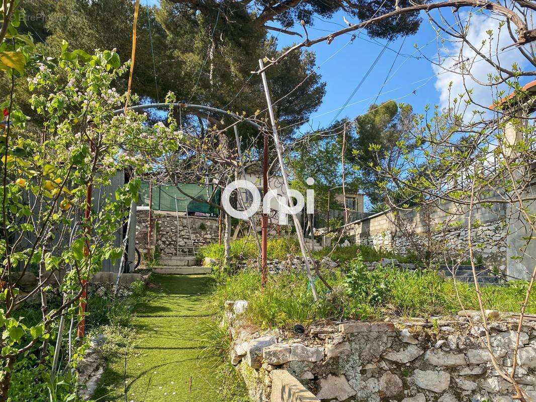 Maison à MARSEILLE-11E