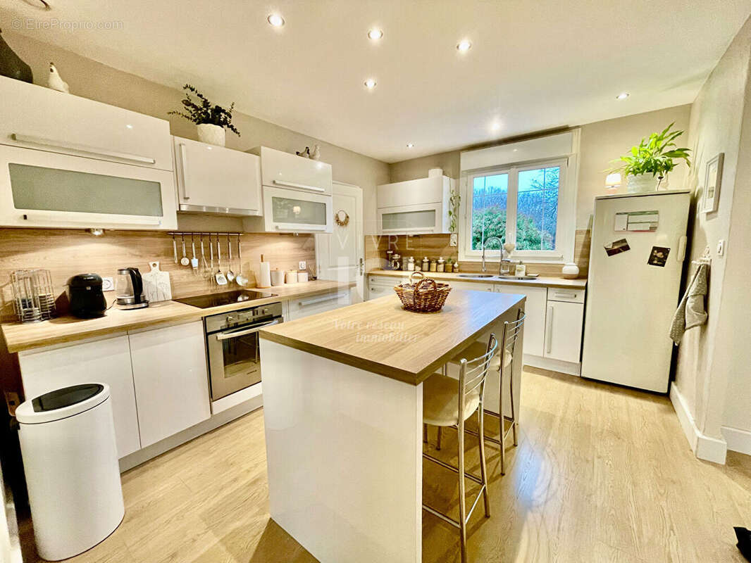 Maison à TREILLIERES