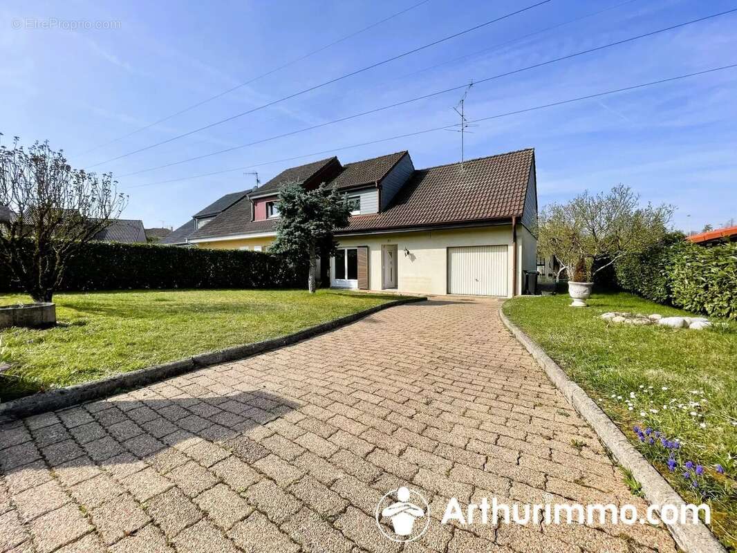 Maison à SELONCOURT