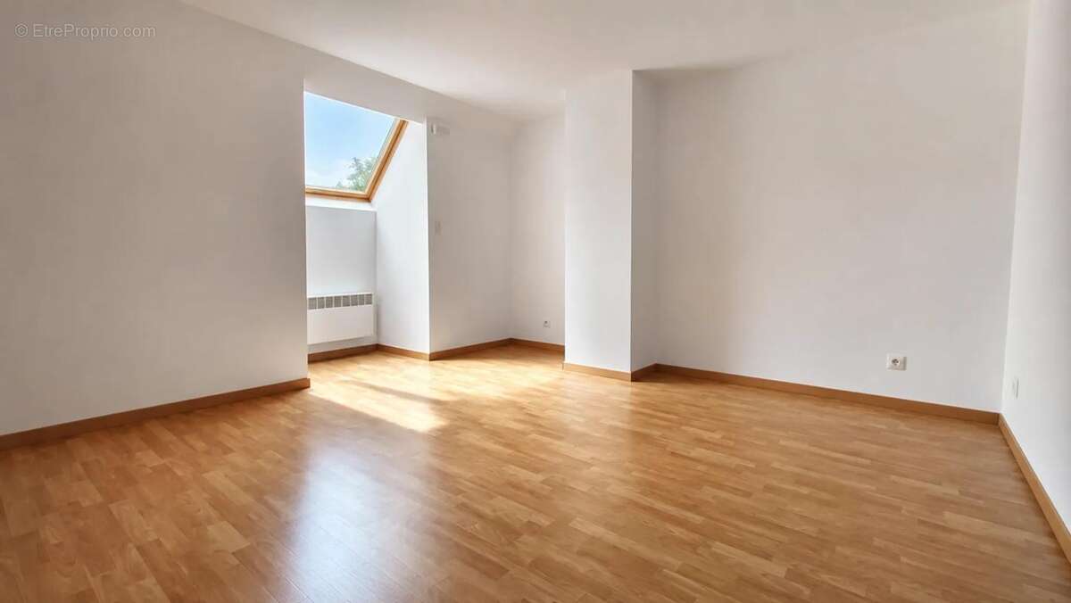 Chauny commodités de plein pied 130 m2 - photo 9