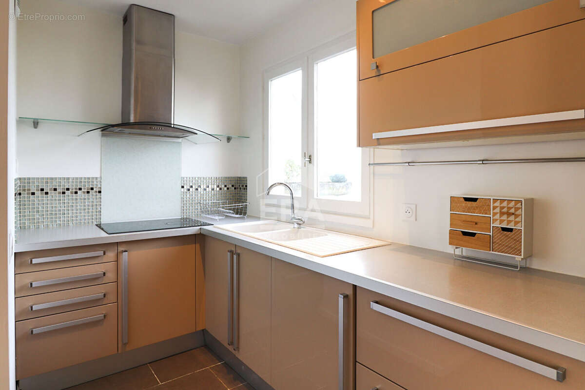 Appartement à CHAMPS-SUR-MARNE