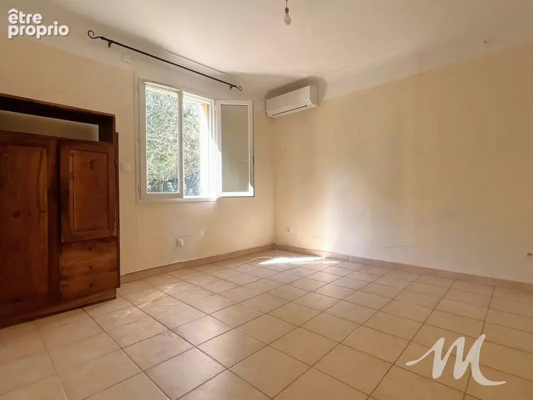 Maison à vendre de plain-pied avec atelier et jardin paysager Barjols 83670 - photo 5