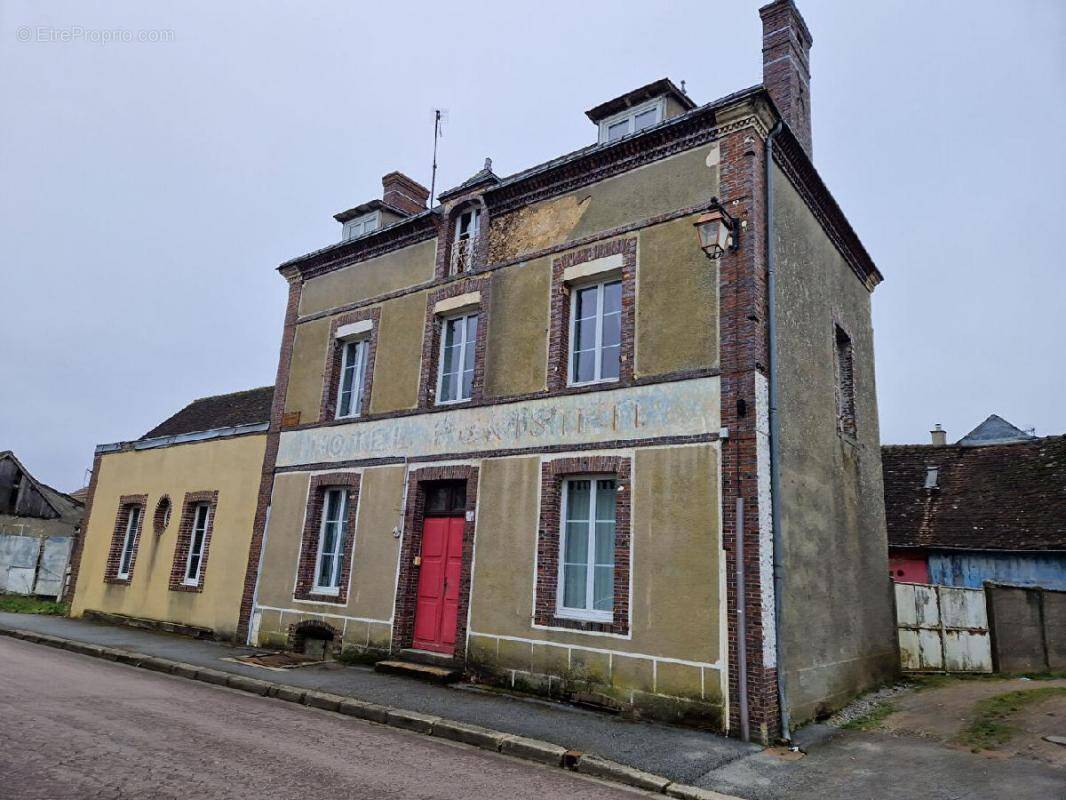 Maison à BRETONCELLES